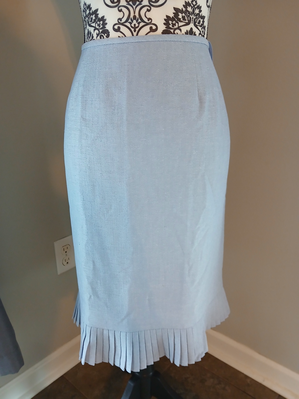 Le Suit Light Blue Midi Pencil Skirt with Pleated Hem